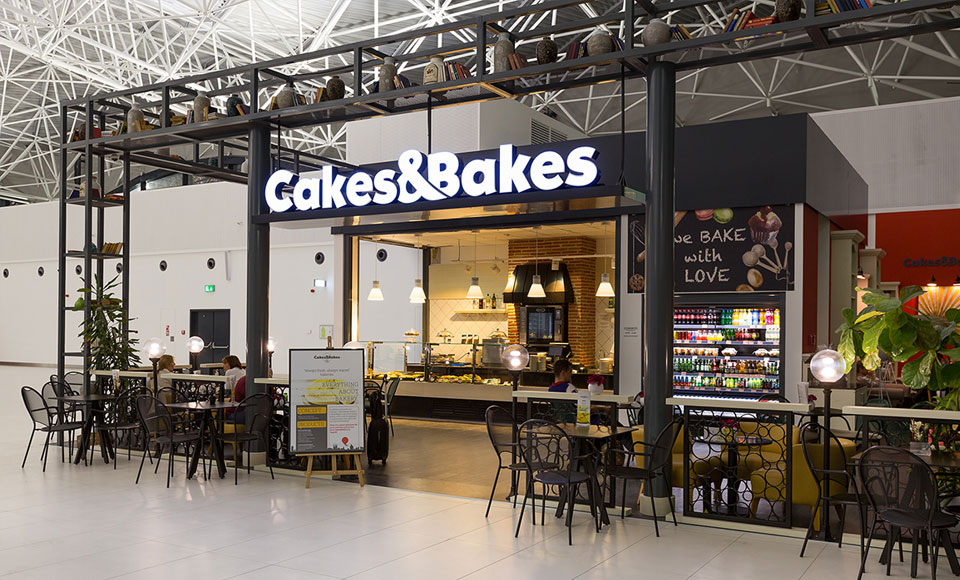 Cakes & Bakes